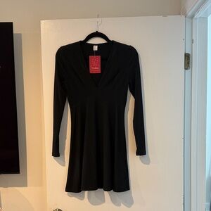 Chic Black Long Sleeve Dress by Vero Moda